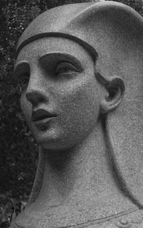 Mausoleum_2.jpg
